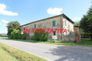 1 IN TRATTATIVA