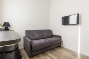 Kapitalre Piazza VIII Agosto 6-02