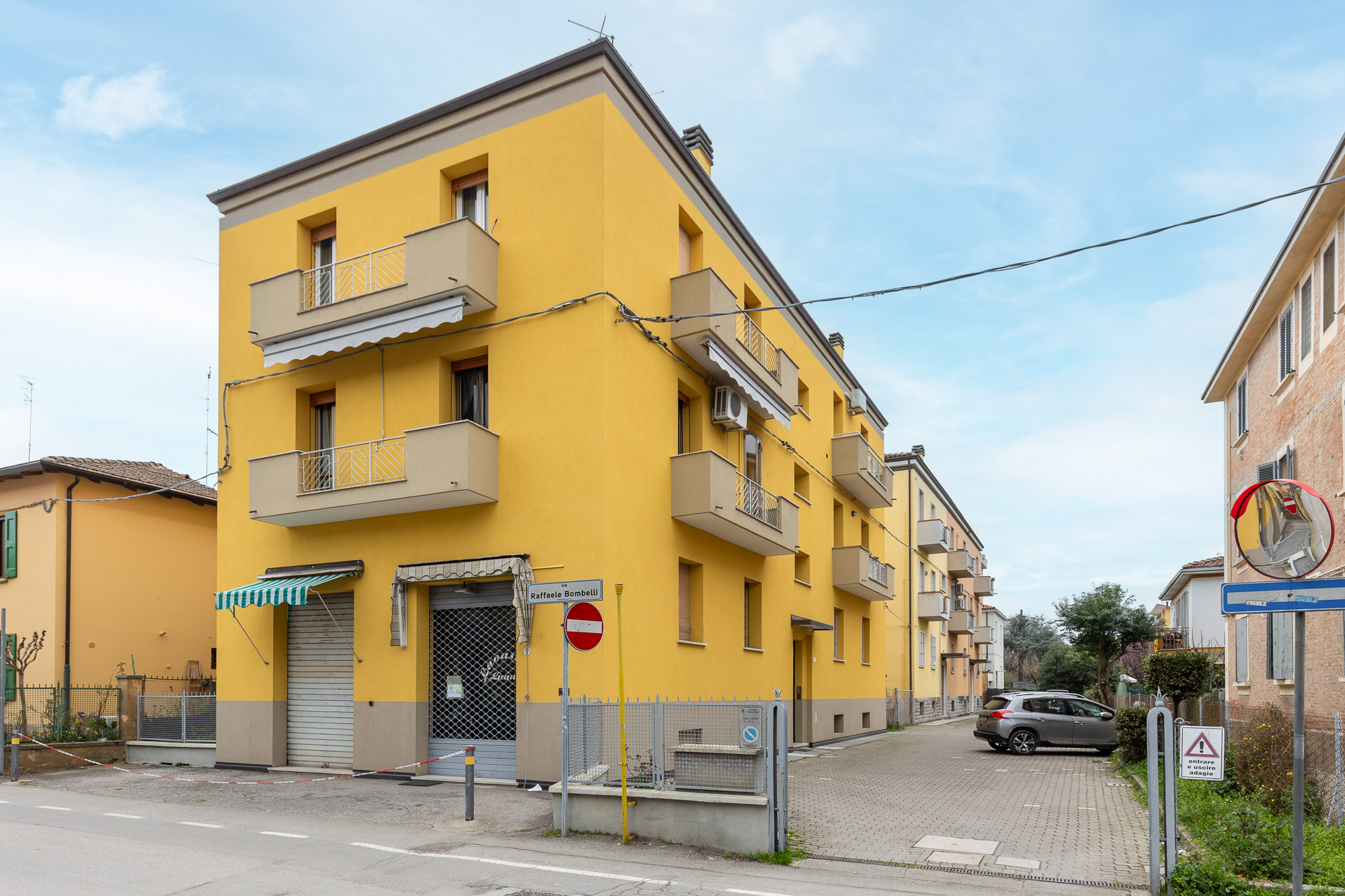 Kapitalre Via Bombelli 28-30