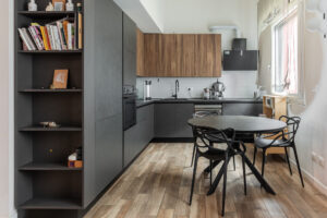 Kapitalre Via Canova 17-03