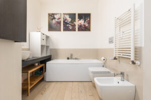 Kapitalre Via Masina 16-17